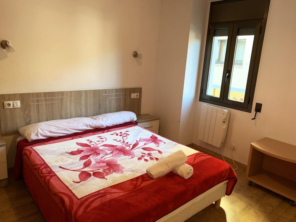 Apartamentos Pantebre 3000 Pas De La Casa Esterno foto