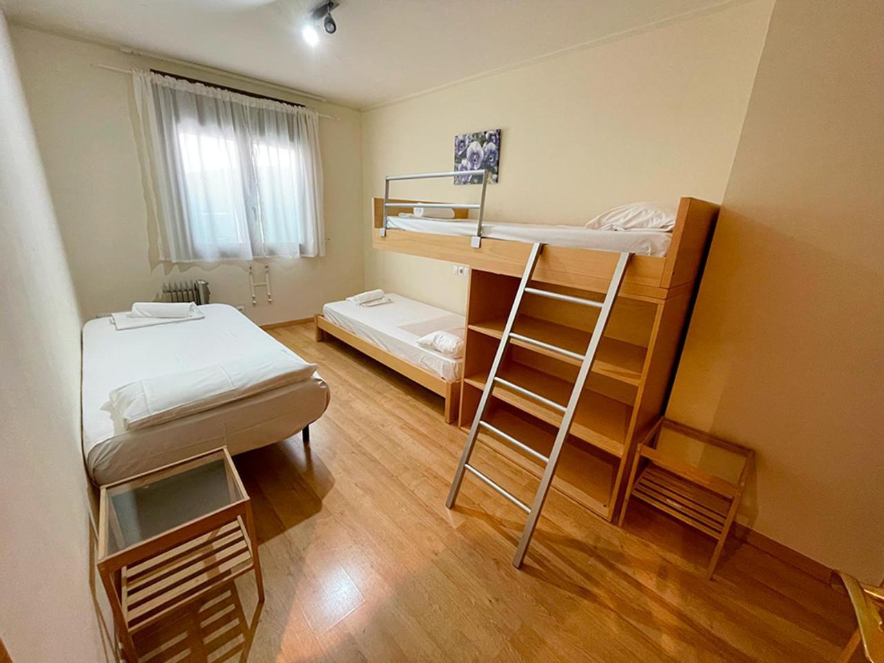 Apartamentos Pantebre 3000 Pas De La Casa Esterno foto