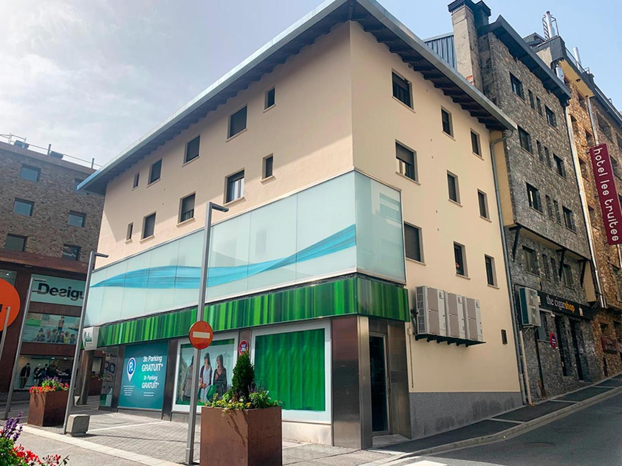 Apartamentos Pantebre 3000 Pas De La Casa Esterno foto